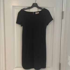 - Lou & Grey Black Sheath Dress Crew Neck cap sleeve stretch fabric sweats…